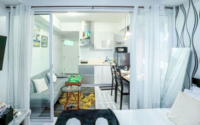 Stunning 1-bed Apartment in Paranaque