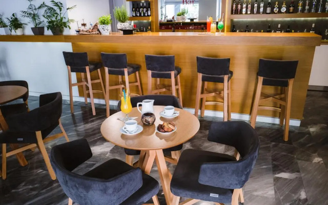 Piraeus Port Hotel