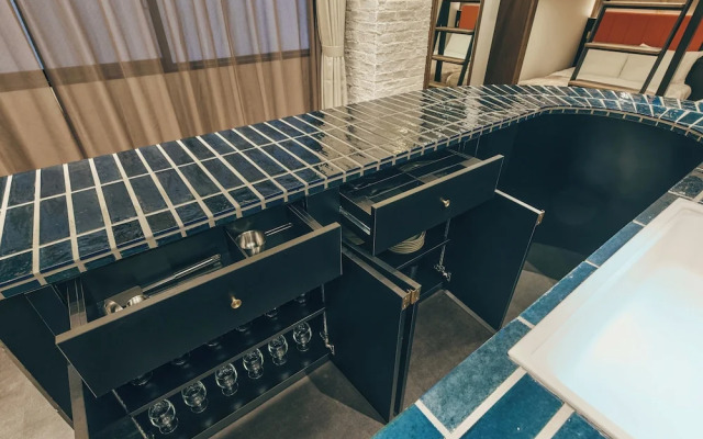 illi Lay Shibuya-Ebisu