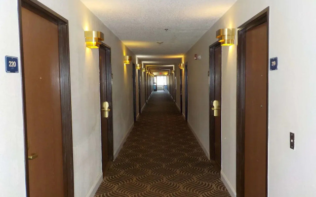 SureStay Plus Hotel by Best Western Augusta