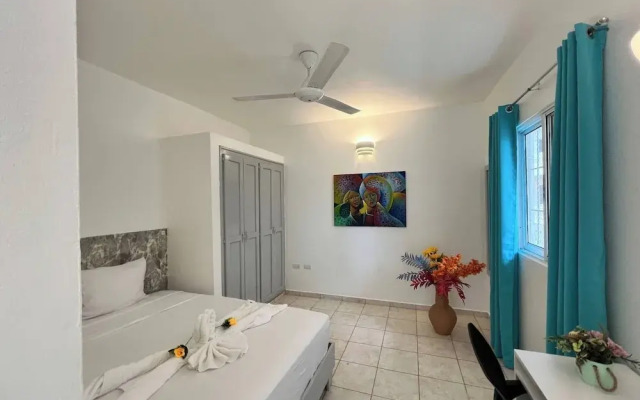 Secure 2-pers Apartment Close to the Beach