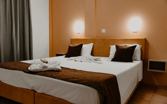 Penelope Beach Hotel Apts