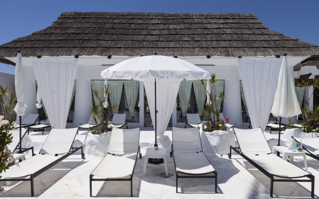 Hotel Suites Albayzin del Mar