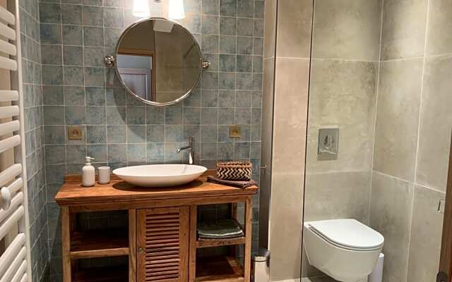 La Bastide Des Grands Che Nes