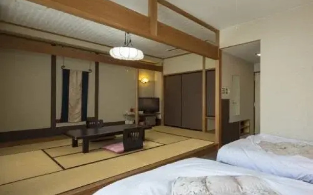 Aroza Onsen Nogusanoyado Kurumu