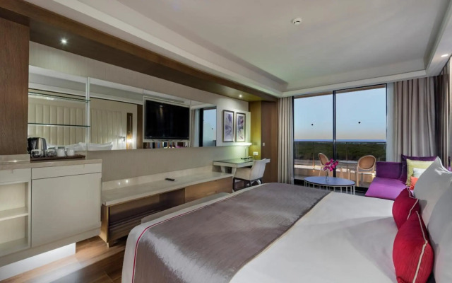 Trendy Lara Hotel