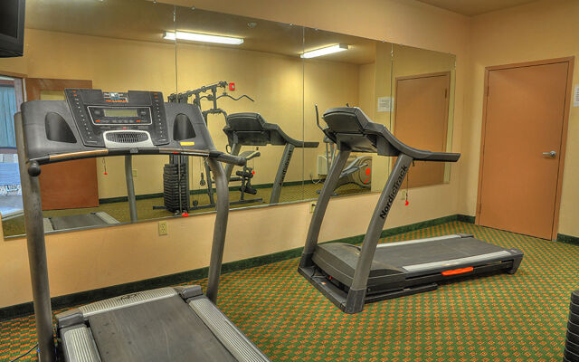 Lone Star Inn & Suites