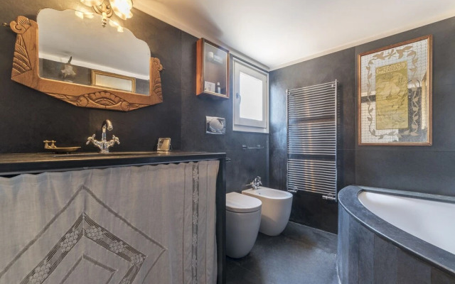 Trastevere Panoramic Rooftop Loft