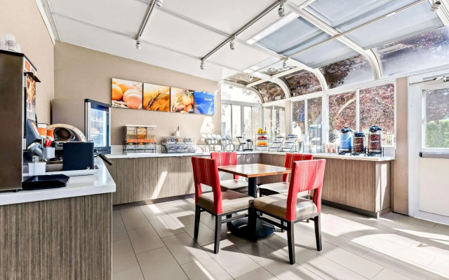 Comfort Inn Modesto