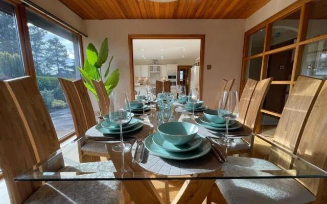 Relax at the Blue Spa House in the Highlands