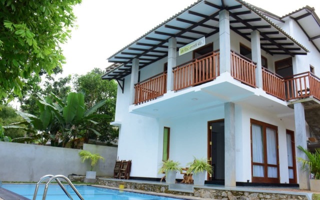 Villa Blue Water Hikkaduwa