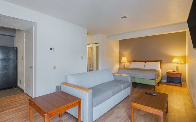 Studio 6 Greensboro, NC