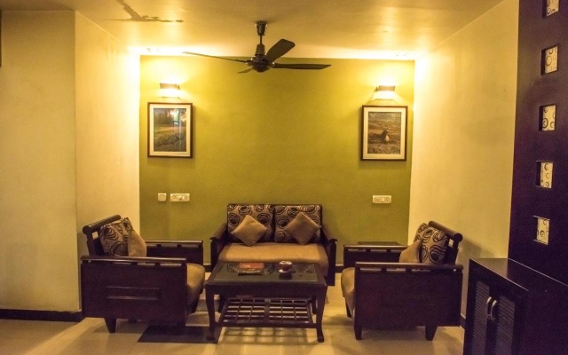 Hotel Pushpak – Lobby – Bhubaneshwar