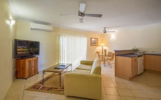 Best Western Central Plaza