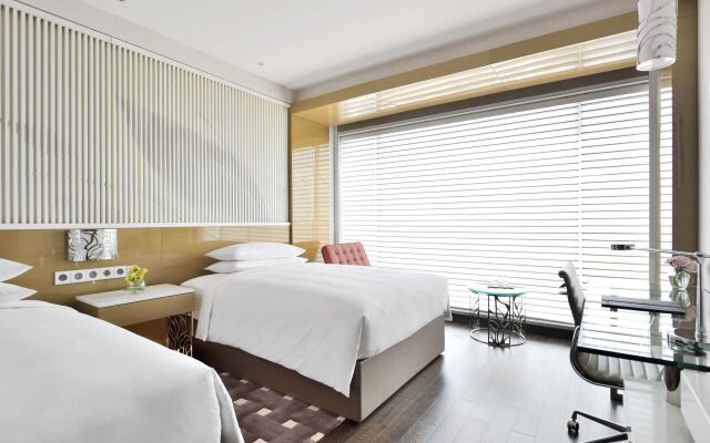 Renaissance Lucknow Hotel