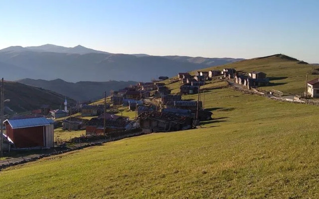 Migroras Otel & Restaurant - Karestel Yaylasi