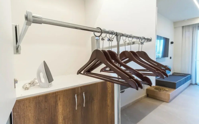 Aura Luxury Suites - Olympiada Cozy Getaways