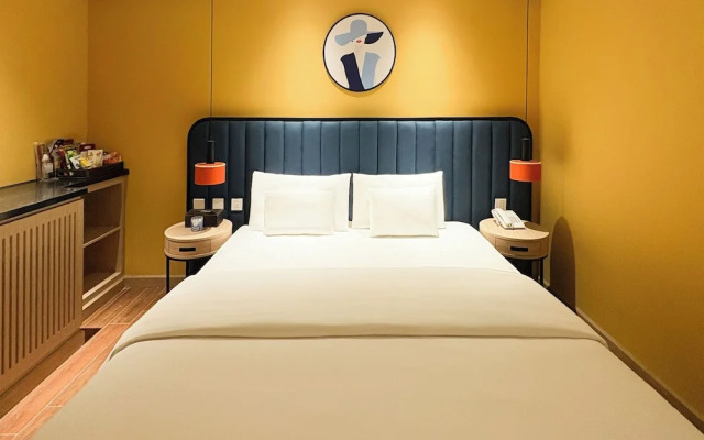 A25 Hotel - 130 Ba Trieu