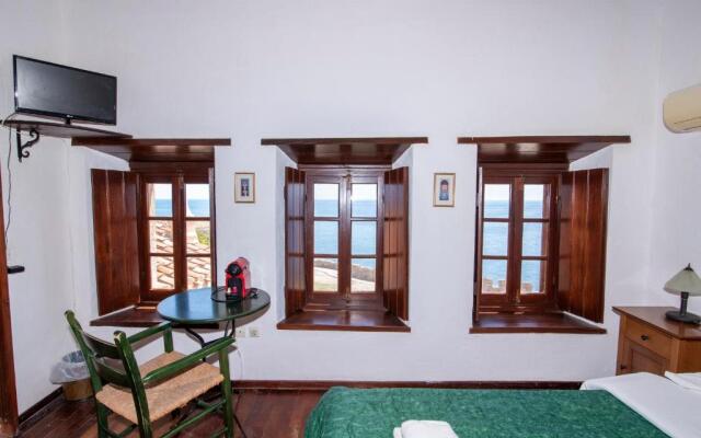 Goulas Traditional Guesthouse