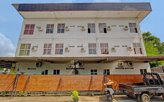 Collection O 90253 DHelomi