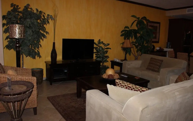 Sonoran Sky 3BR 909 w Jacuzzi by Casago