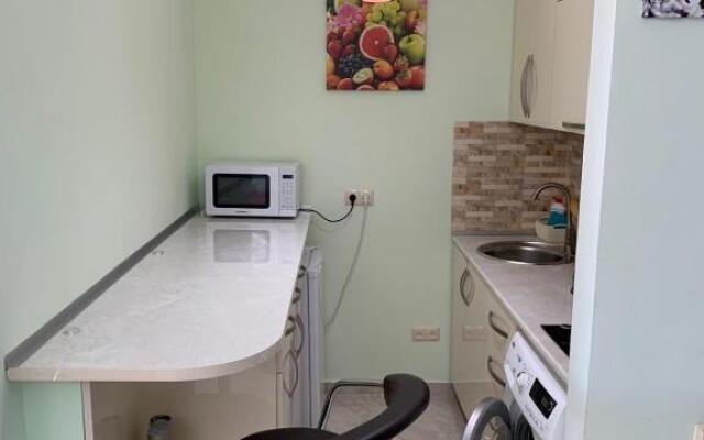 Yalcin star 2 rooms 18 floor