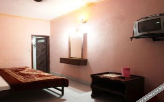 Hotel Paradise Guest House