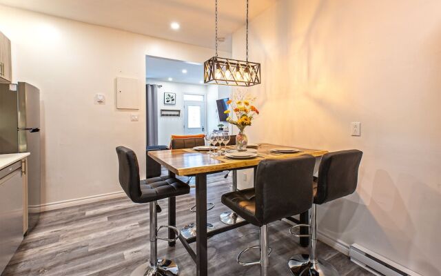 Lovely Condo near Dtown Montreal- 4404