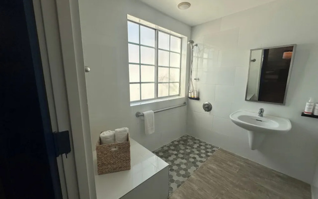 Dorset Hotel
