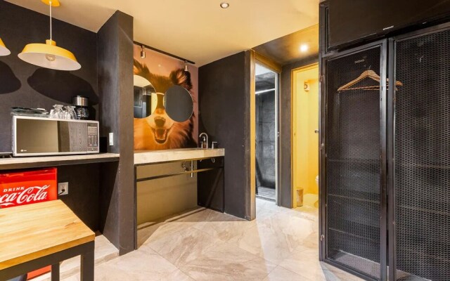 Del Lago Lofts - Nativitas