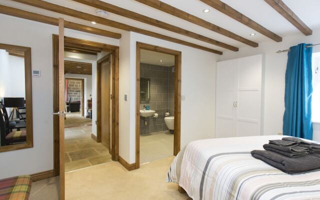Chestnut Barn
