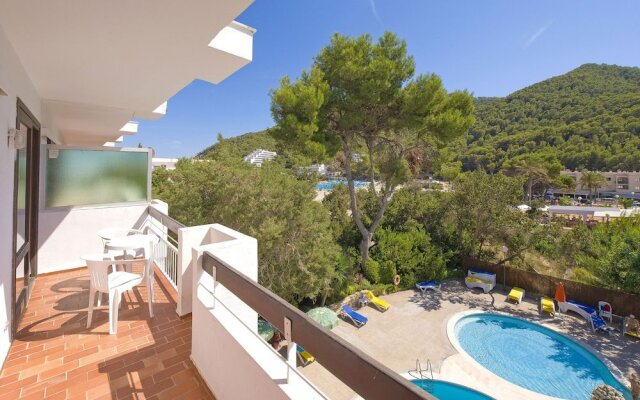 Apartamentos Cala LLonga Playa Ibiza