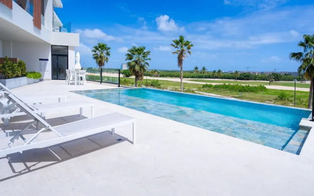 Apartment With 3 Bedrooms bbq and Balcony