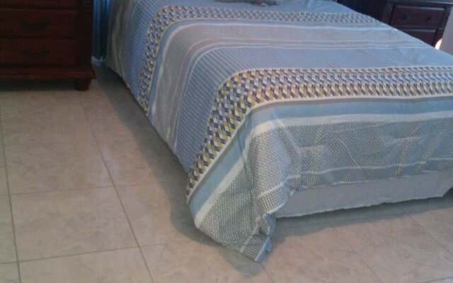 Las Fuentes Master Room