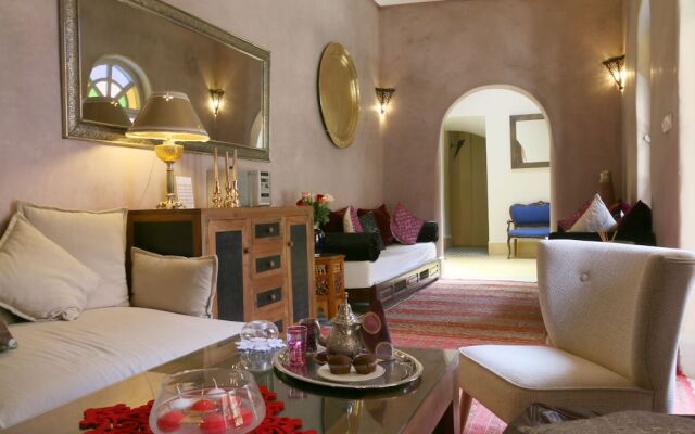 Literary Riad Hemingway