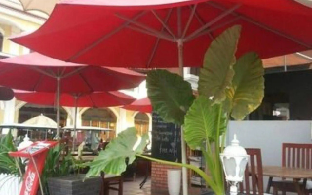 Pillar Hotel