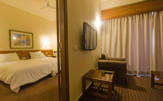 Hotel Girassol - Suite Hotel