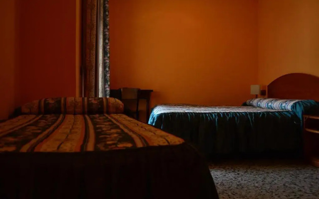 Hostal l'Escon