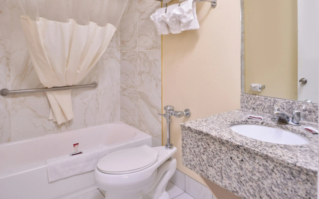 Scottish Inns & Suites