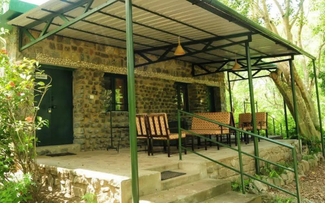 Bamboo Banks Farm & Guest House