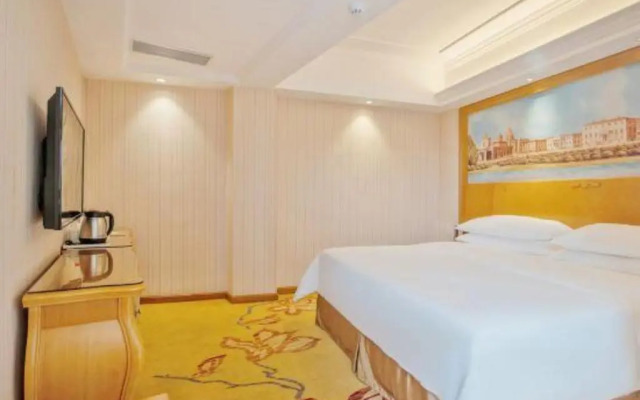 Vienna Hotel Guangdong Zhongshan Tanzhou