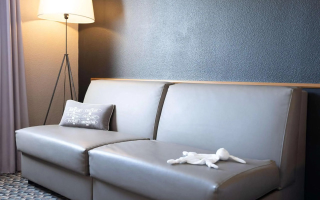 Ibis Styles Cognac