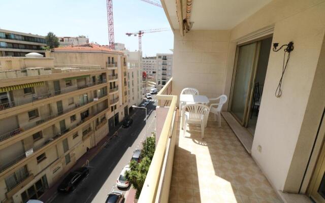 Studio with Balcony, Palais Royal, 1 Min Croisette, 8 Mins From the Palais 108