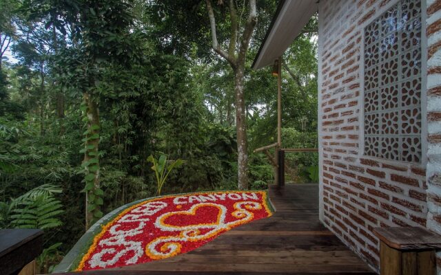 Sacred Canyon Ubud by Pramana Villas
