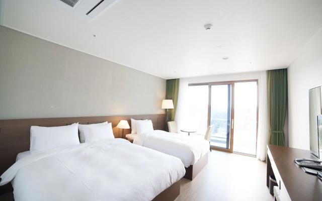 Tongyeong Dongwon Resort & Youth Hostel