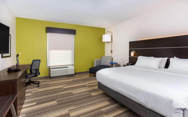 Holiday Inn Express & Suites Morristown by IHG