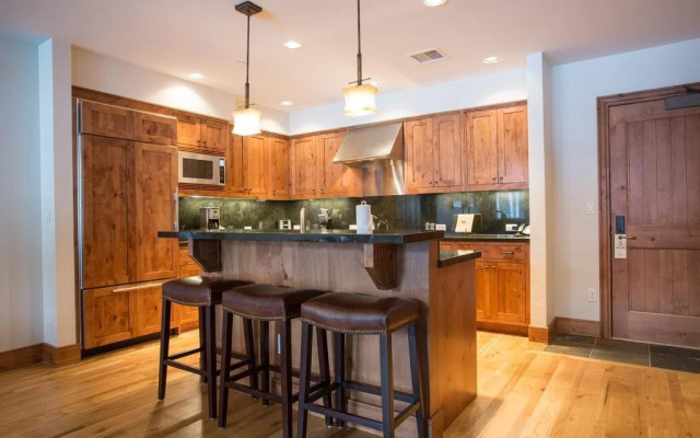 Abode at Shooting Star