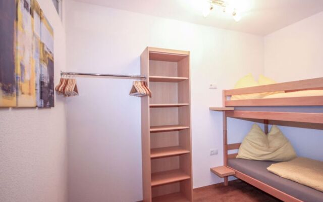 Isiliving Flie in Flie