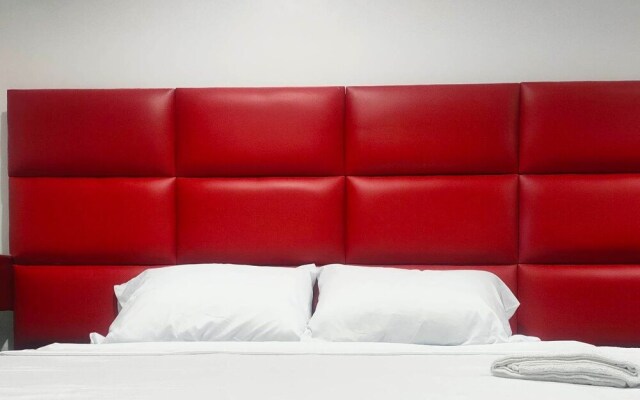 Rapid Rise Hotel