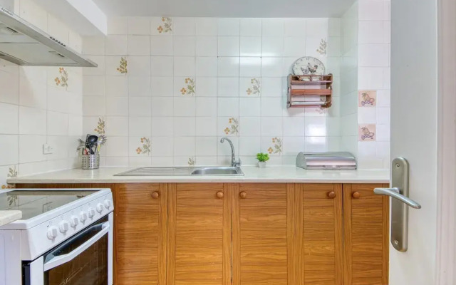 Posh Apartment Near Canyelles Petites